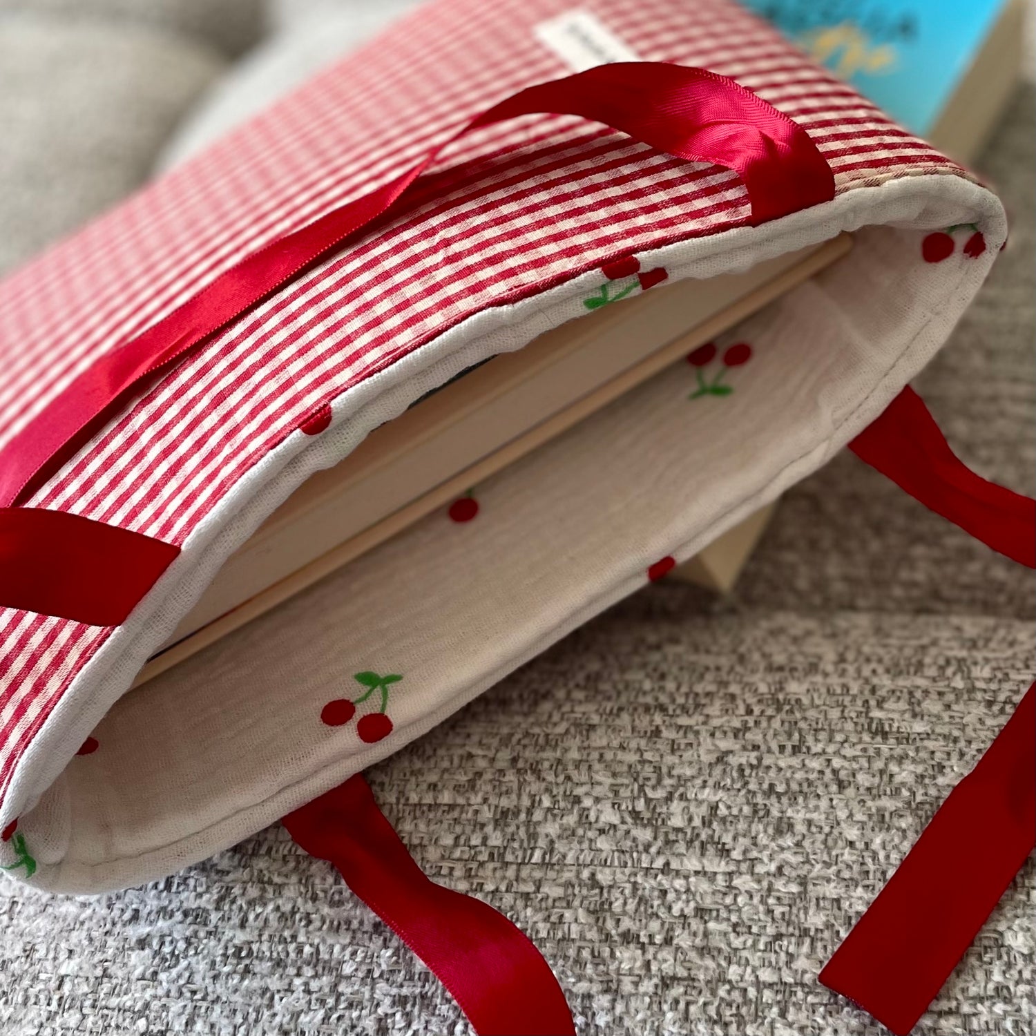 Pochette à livre - Vichy Cherry 🍒