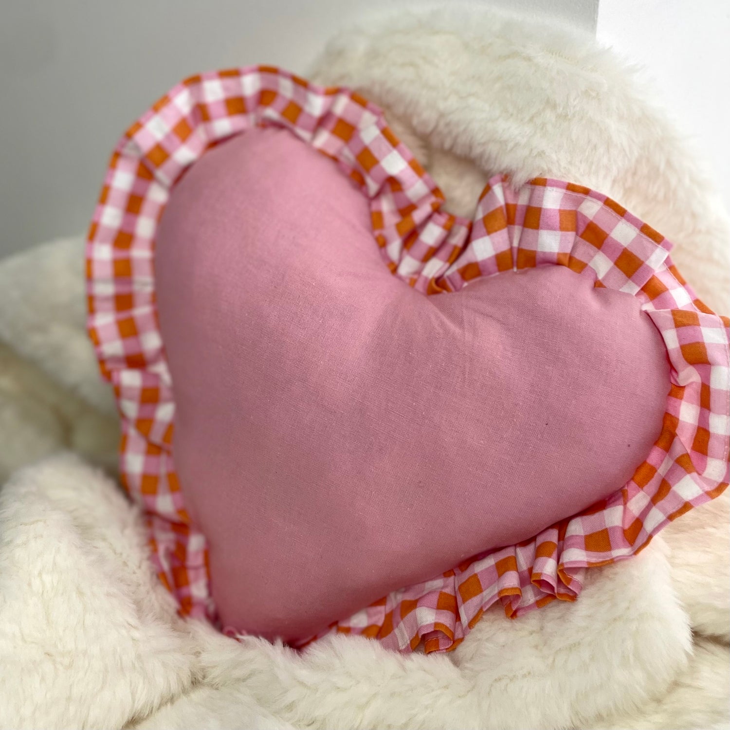 Petit coussin cœur - Octobre rose